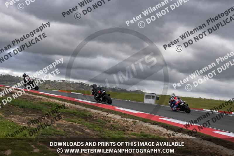 cadwell no limits trackday;cadwell park;cadwell park photographs;cadwell trackday photographs;enduro digital images;event digital images;eventdigitalimages;navarra;no limits trackdays;peter wileman photography;racing digital images;trackday digital images;trackday photos